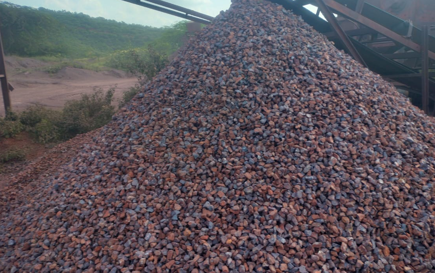 iron-ore image-b